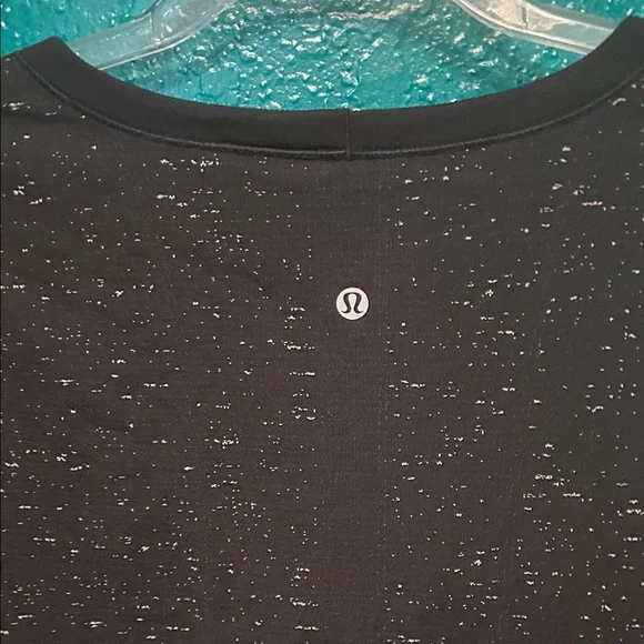 Lululemon stretch top - Picture 4 of 5